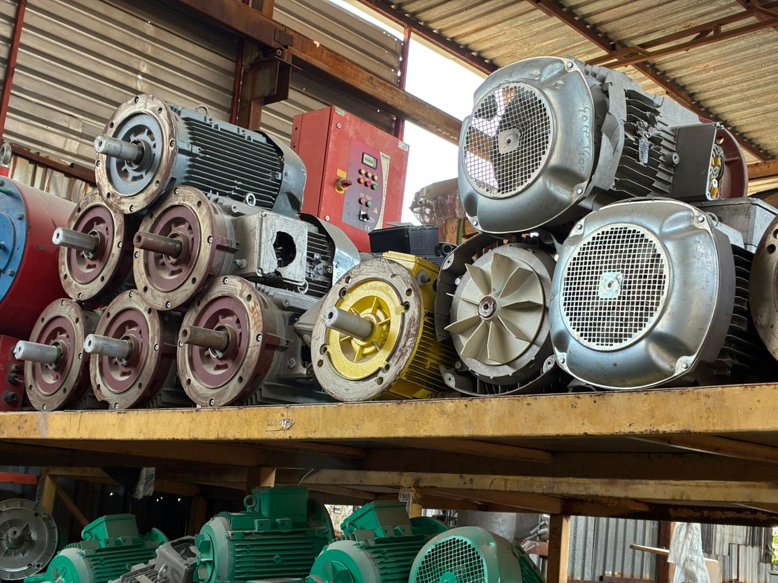 AC Asenkron Elektrik Motorları | İstenilen kW ve Devirde Sıfır & İkinci El